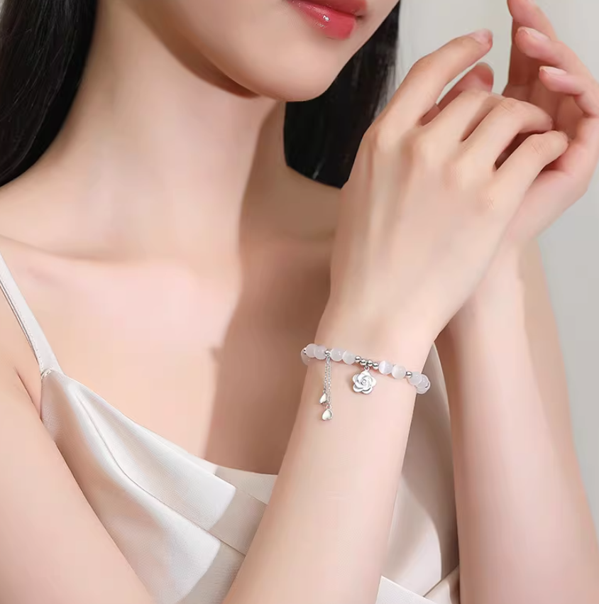"Camellia" Cat Eye Stone Silver Bracelet - Elegant and Calming Jewelry