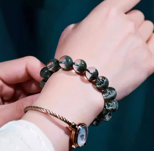 Green Phantom Crystal Bracelet – Wealth & Prosperity Symbol, 8mm Beads